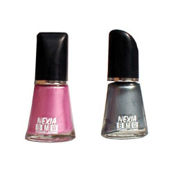Non Settling Lacquer from H N Cosmetics