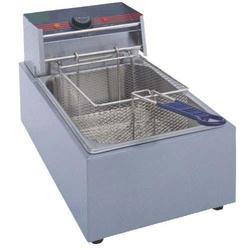 Fryers from Relief Kitchen Systems Pvt Ltd.