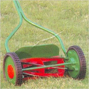 Wheel Type Lawn Mower from Paras Engg. Works