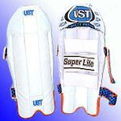 Wicket Keeping Leg Guards